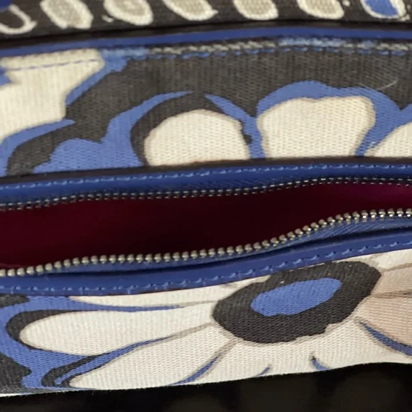 🔥SALE🔥Coach poppy floral crossbody bag 💕 - Picture 9 of 9